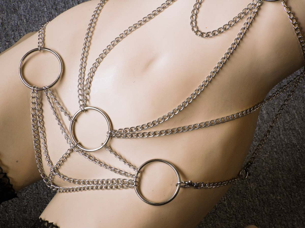 Sexy Kettendessous